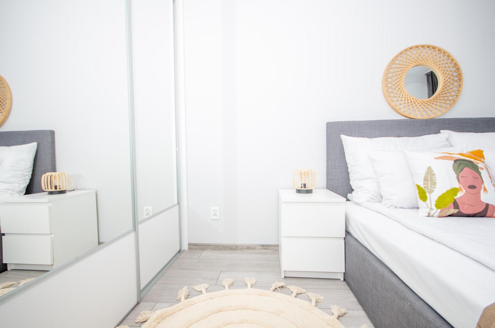 Inpoint Zablocie Modern Apartments For Work&Travel Cracovia Esterno foto
