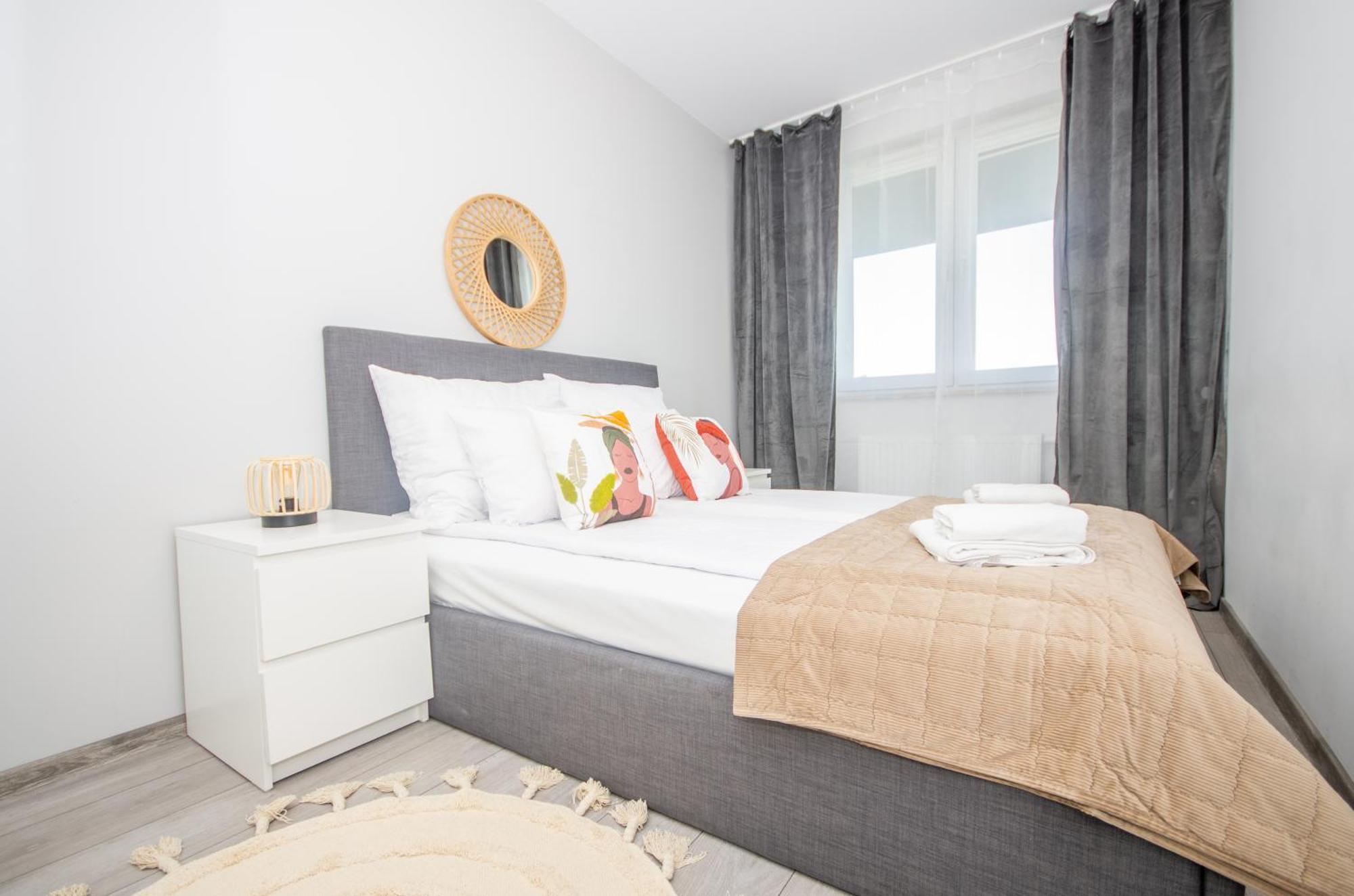 Inpoint Zablocie Modern Apartments For Work&Travel Cracovia Esterno foto